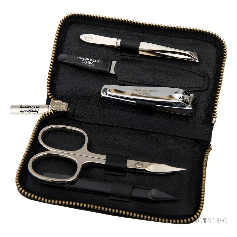 Manicure Set, Black