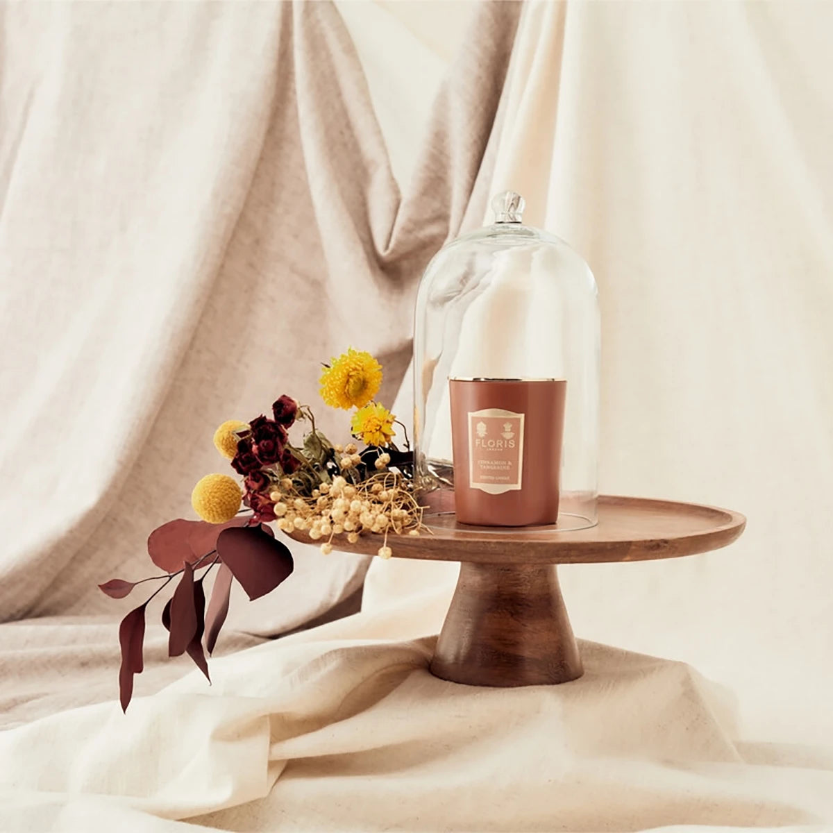 Cinnamon & Mandarin Scented Candle, 175 gr.