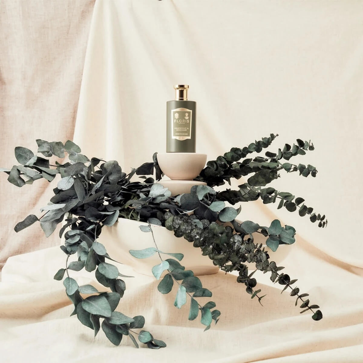 Grapefruit & Rosemary Room Fragrance, 100 ml.