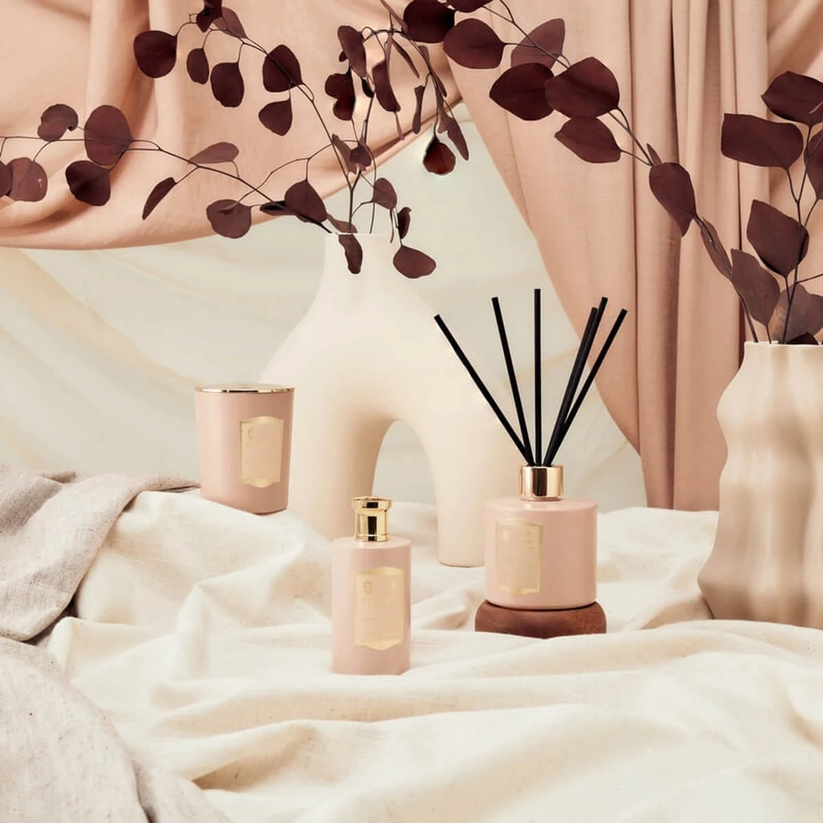 Sandalwood & Patchouli Scented Candle, 175 gr.