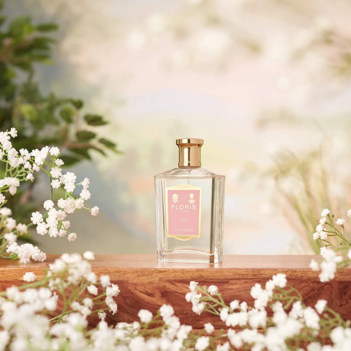 Eau de Toilette, 'Lily' in 100 ml. from Floris London – Proshave Eau de Toilette, 'Lily' in 100 ml. from Floris London – Proshave