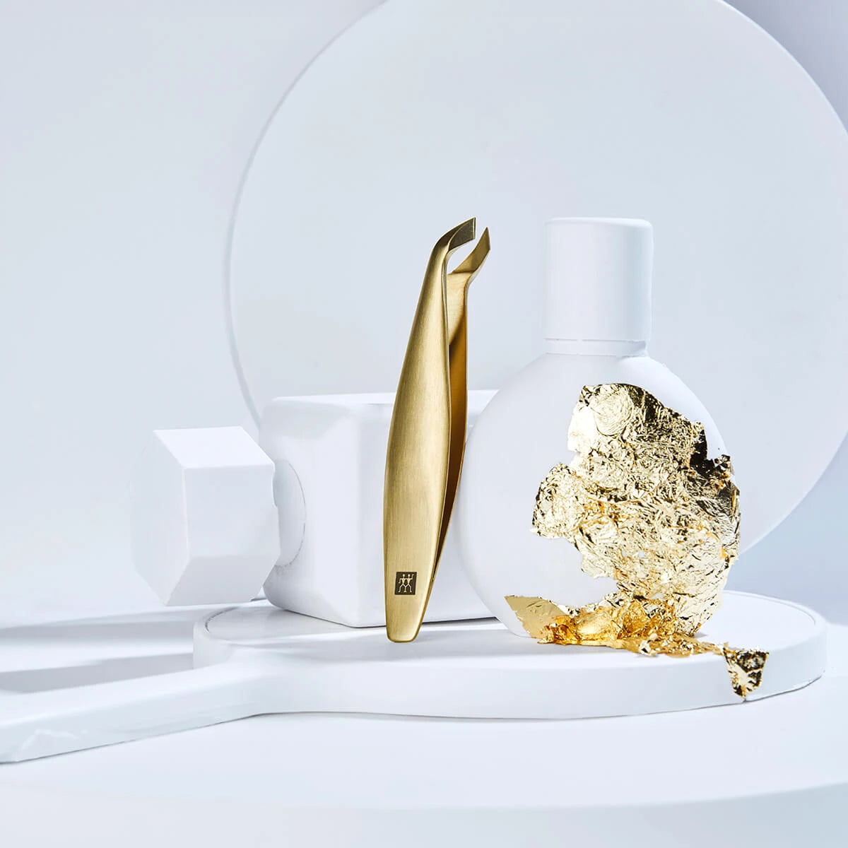 Cuticle Nippers, Curved, Gold