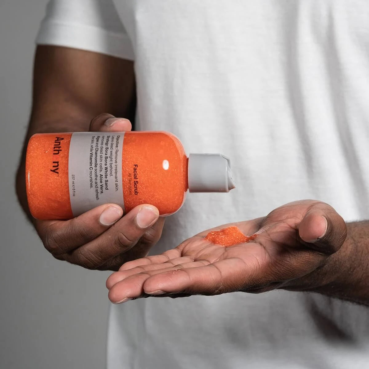 Facial Scrub, 237 ml.
