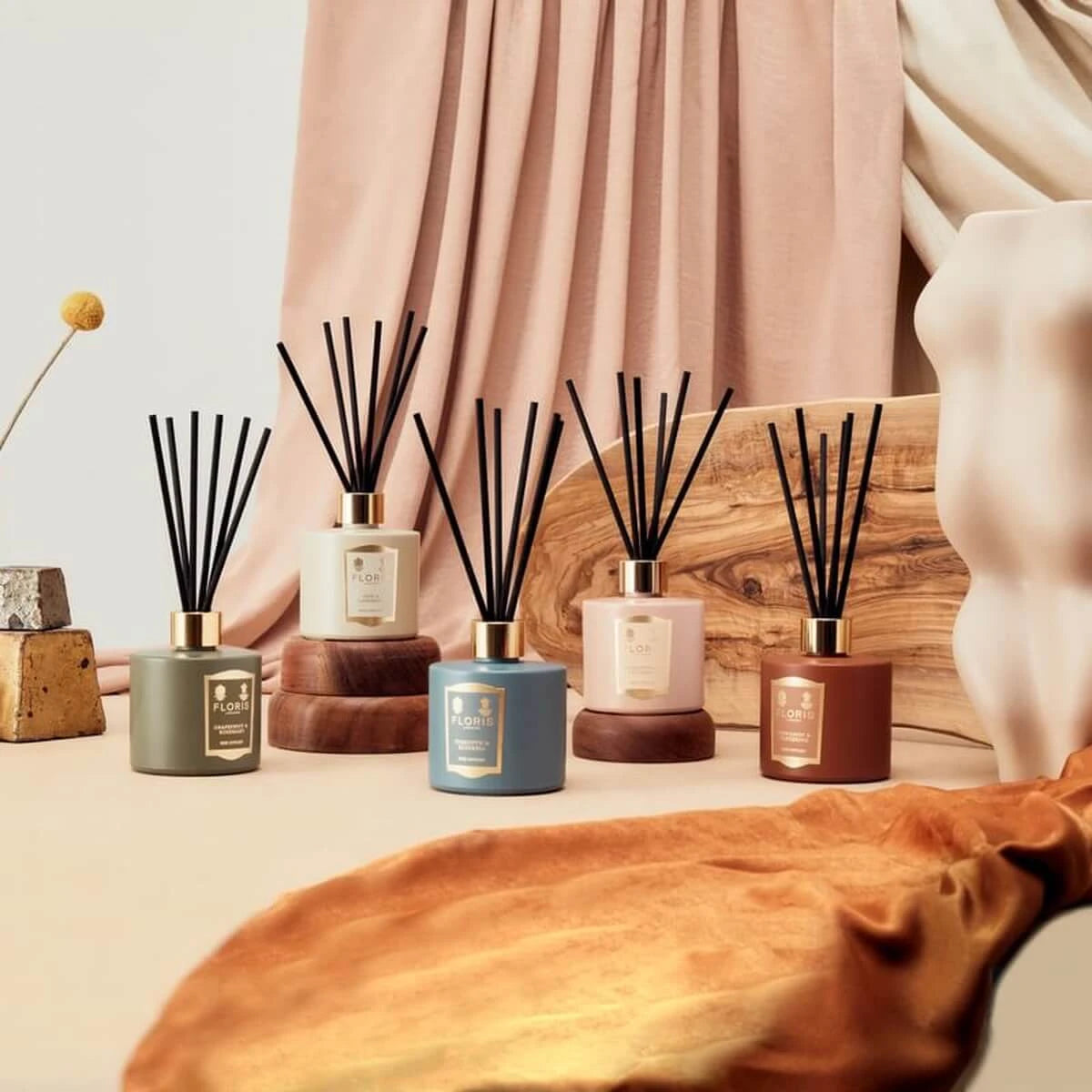 Sandalwood & Patchouli Diffuser, 200 ml.