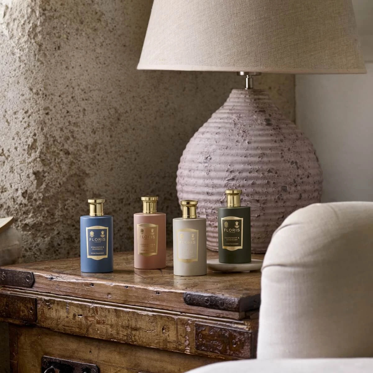 Sandalwood & Patchouli Room Fragrance, 100 ml.
