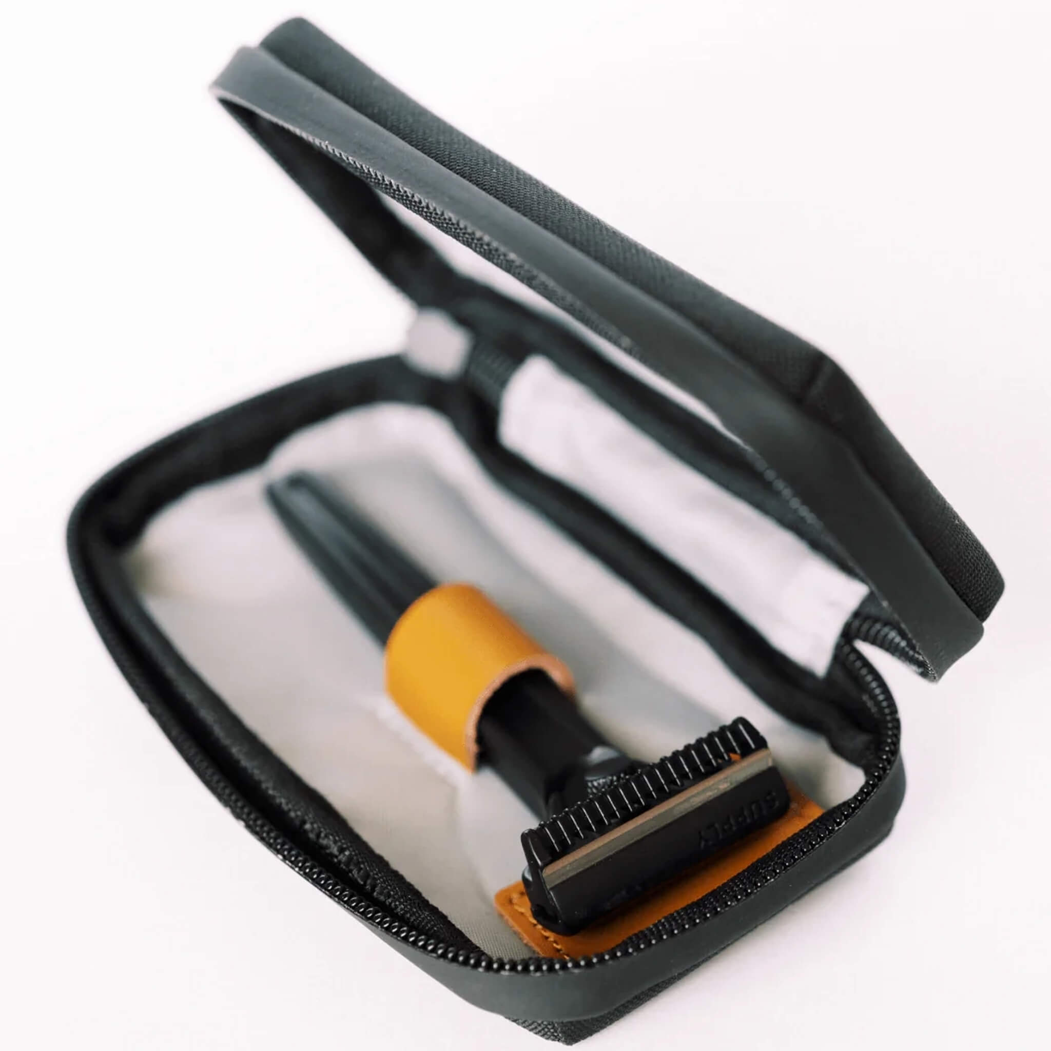 Case for Single-Edge Razor, Black