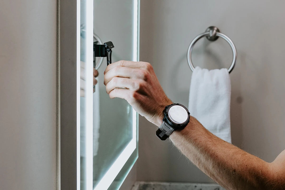 Single Edge, Black Aluminum