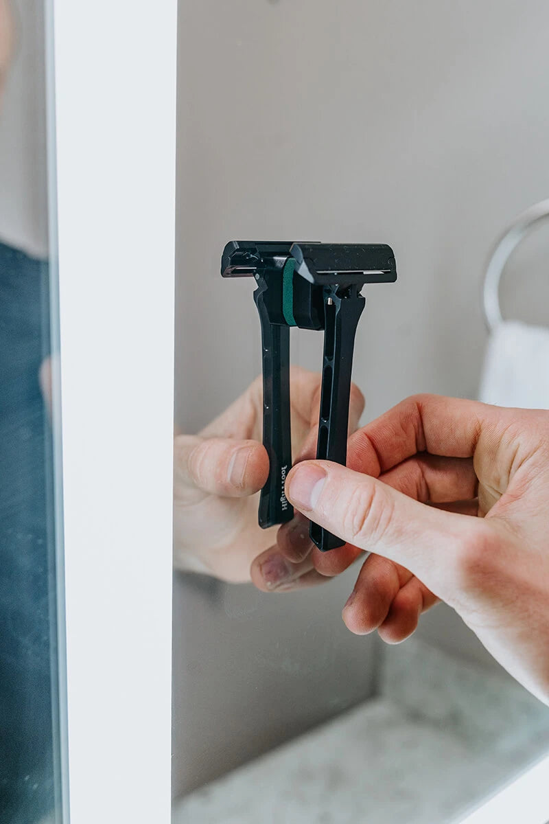 Single Edge, Black Aluminum