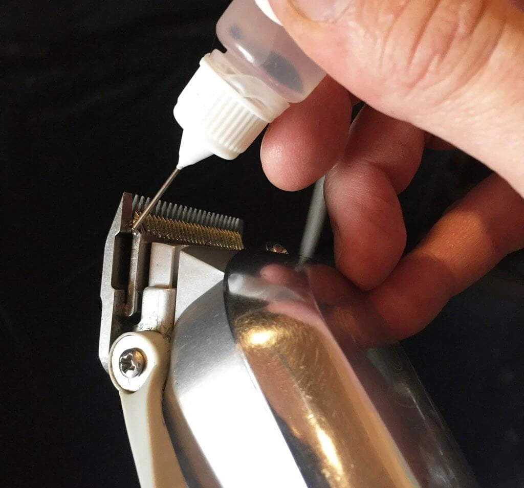 Precision Tip Oil Dispenser