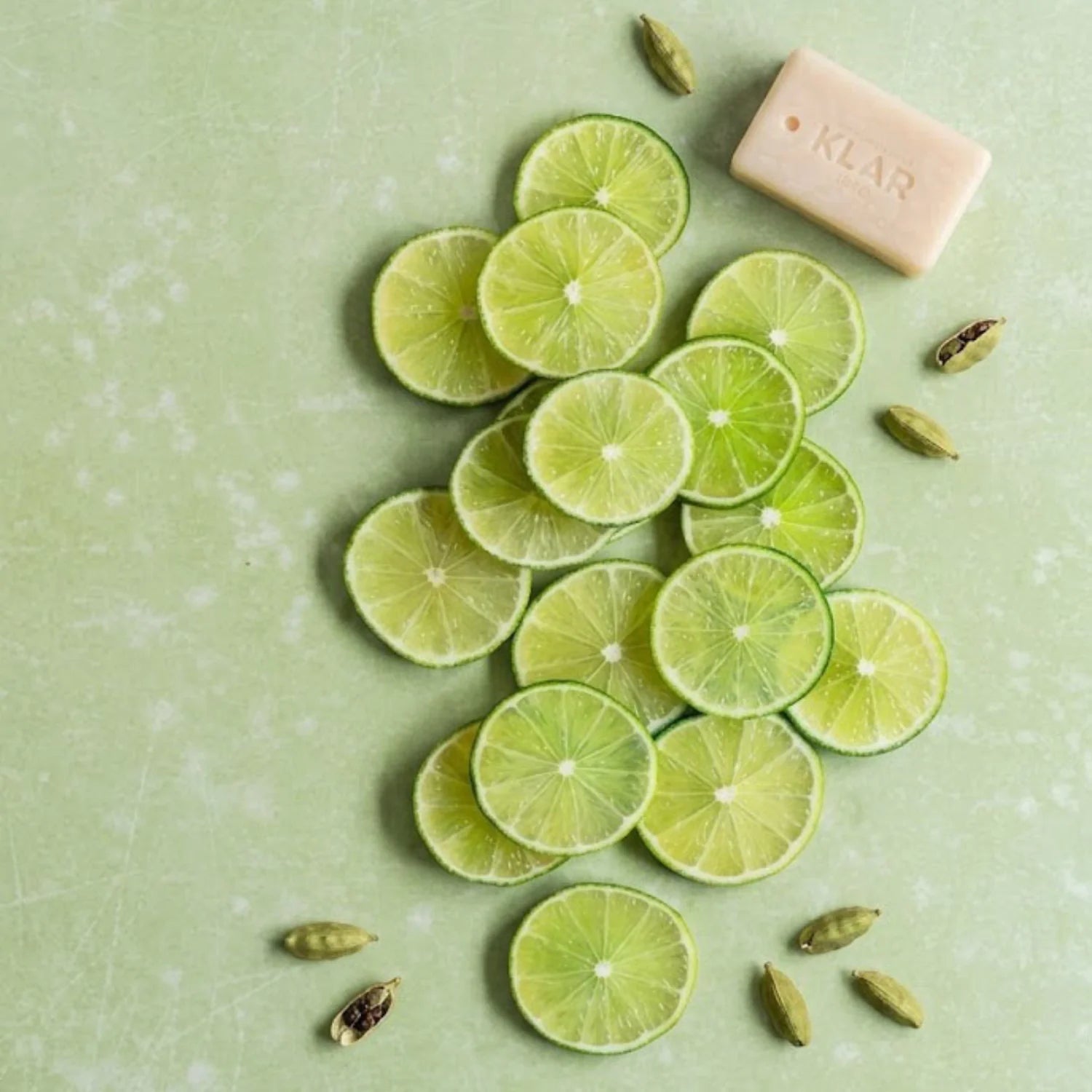 3-in-1 Soap for Hair, Face & Body, Cardamom & Lime, 100 g.