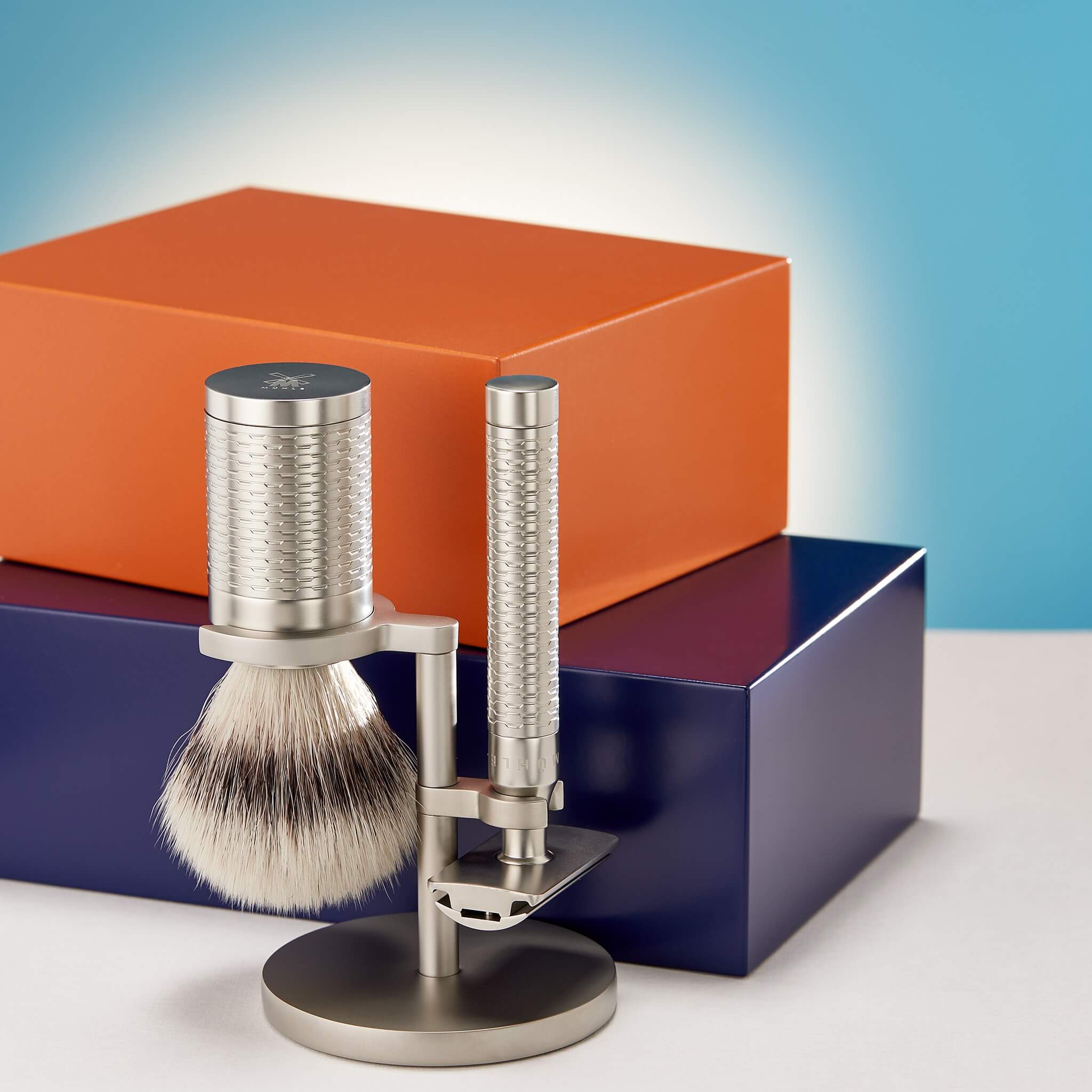 Shaving kit with DE razor, Fibre Shaving Brush and Holder, Rocca, Stainless steel - Matte finish