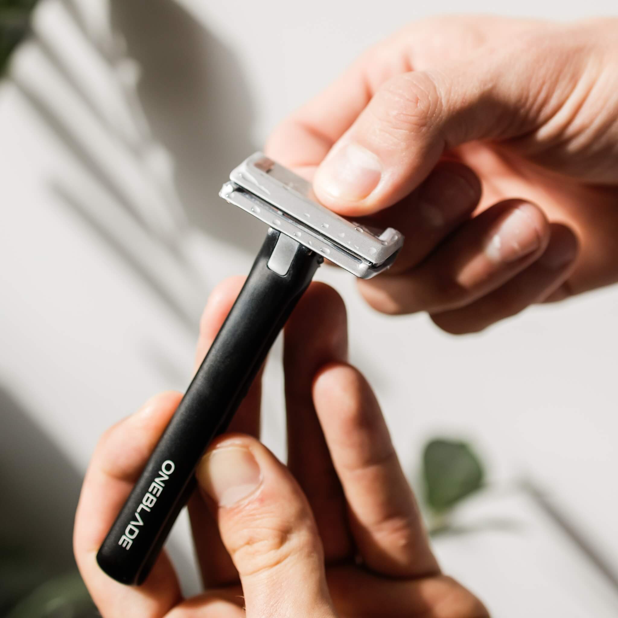 Element Single Edge Shaver