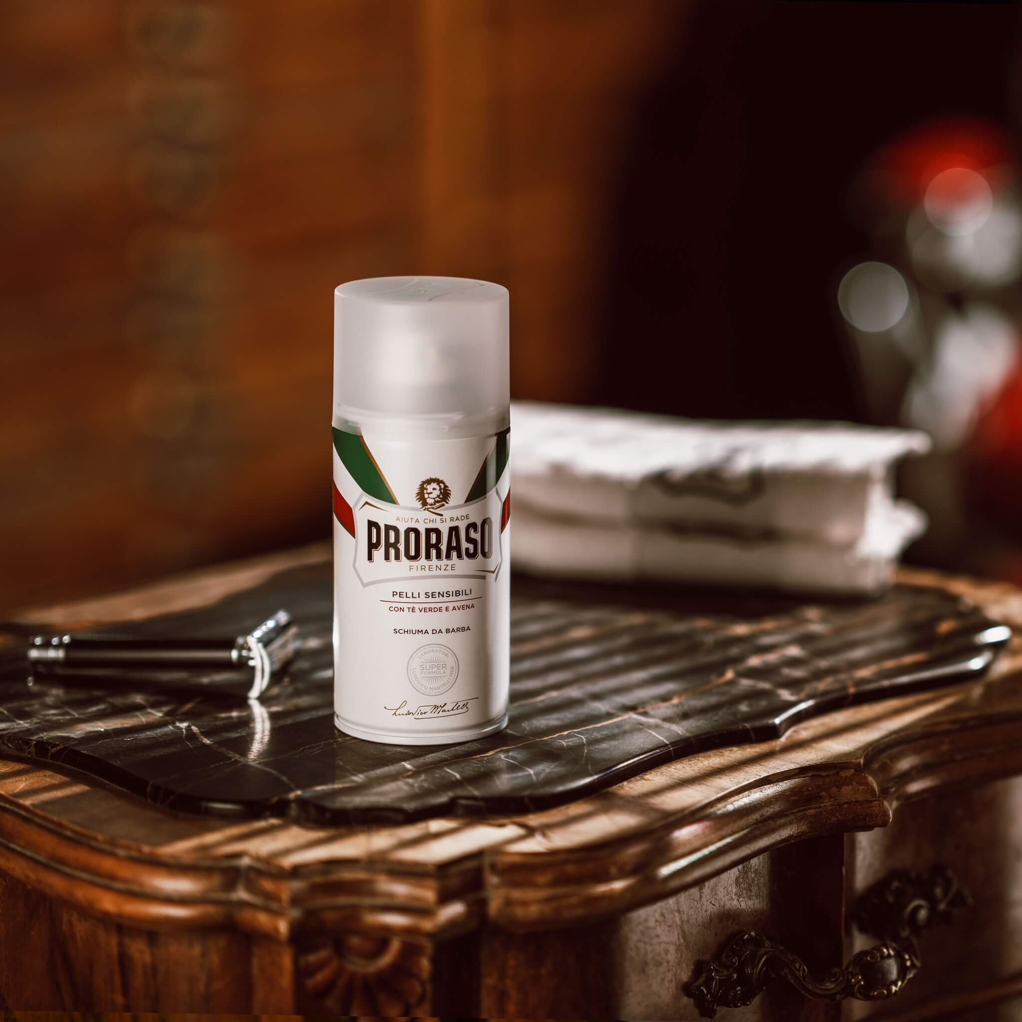 Shaving Foam - Sensitive, Green Tea & Oat, 300 ml.