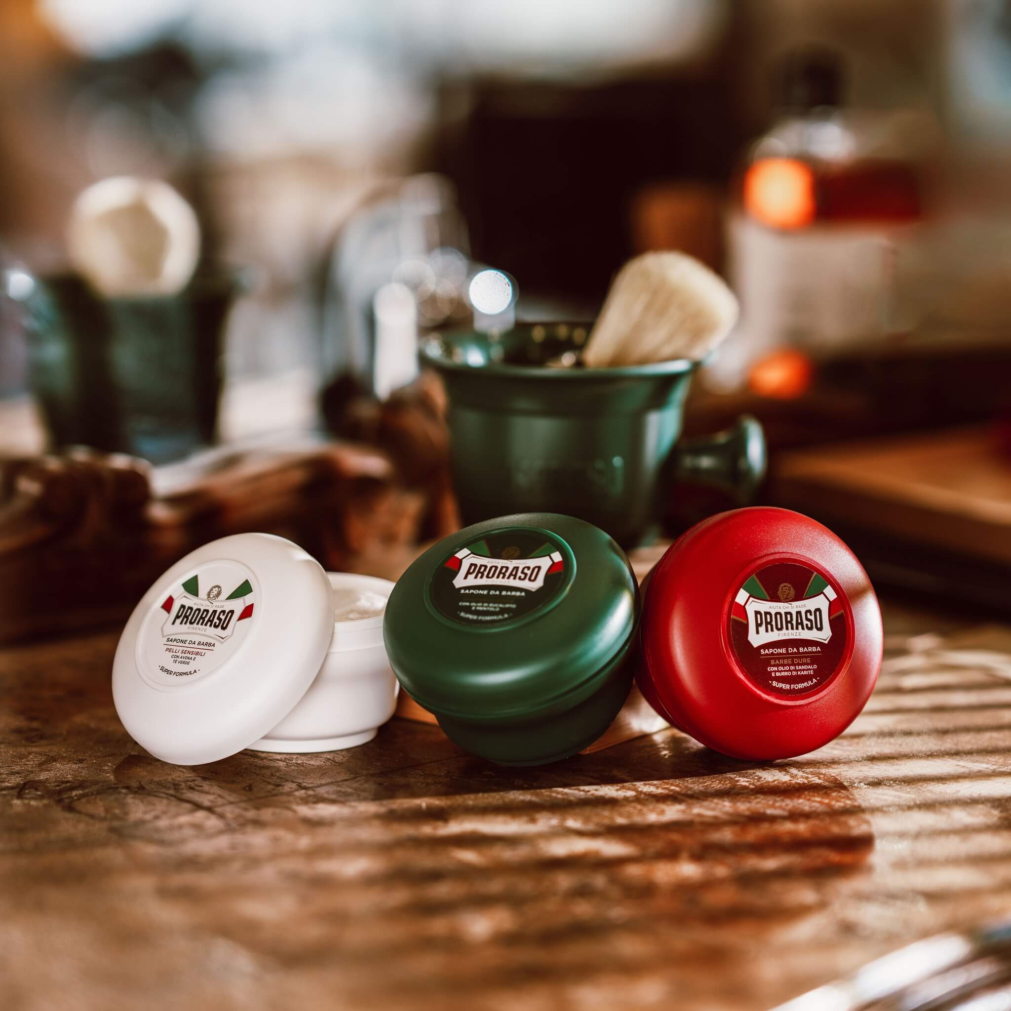 Shaving soap in bowl - Nourishing, Sandalwood Oil and Shea Butter, 150 ml.