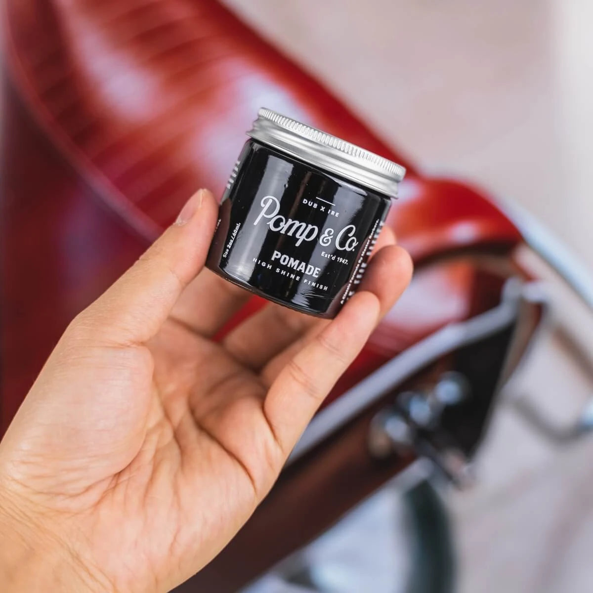 Pomade, 60 ml.