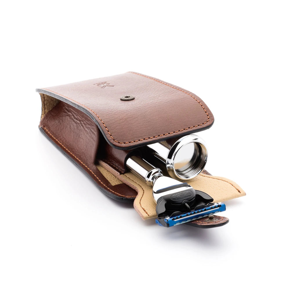 Travel shaving kit with Shaver and Brush, Brown leather