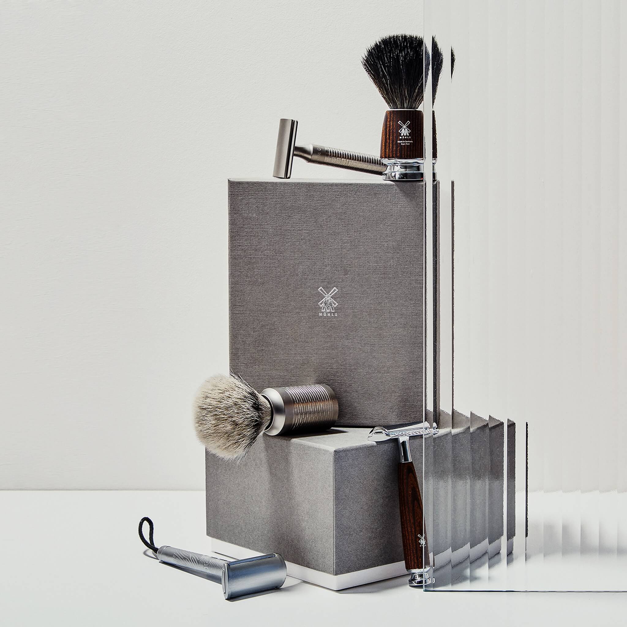 Companion DE razor, Unisex, Gray