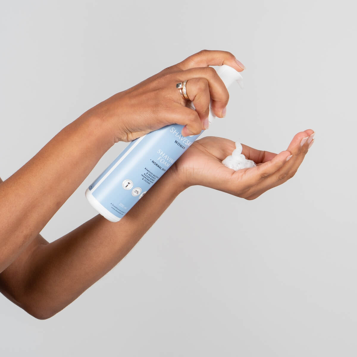 Shaving foam, Woman, Normal skin, 200 ml.