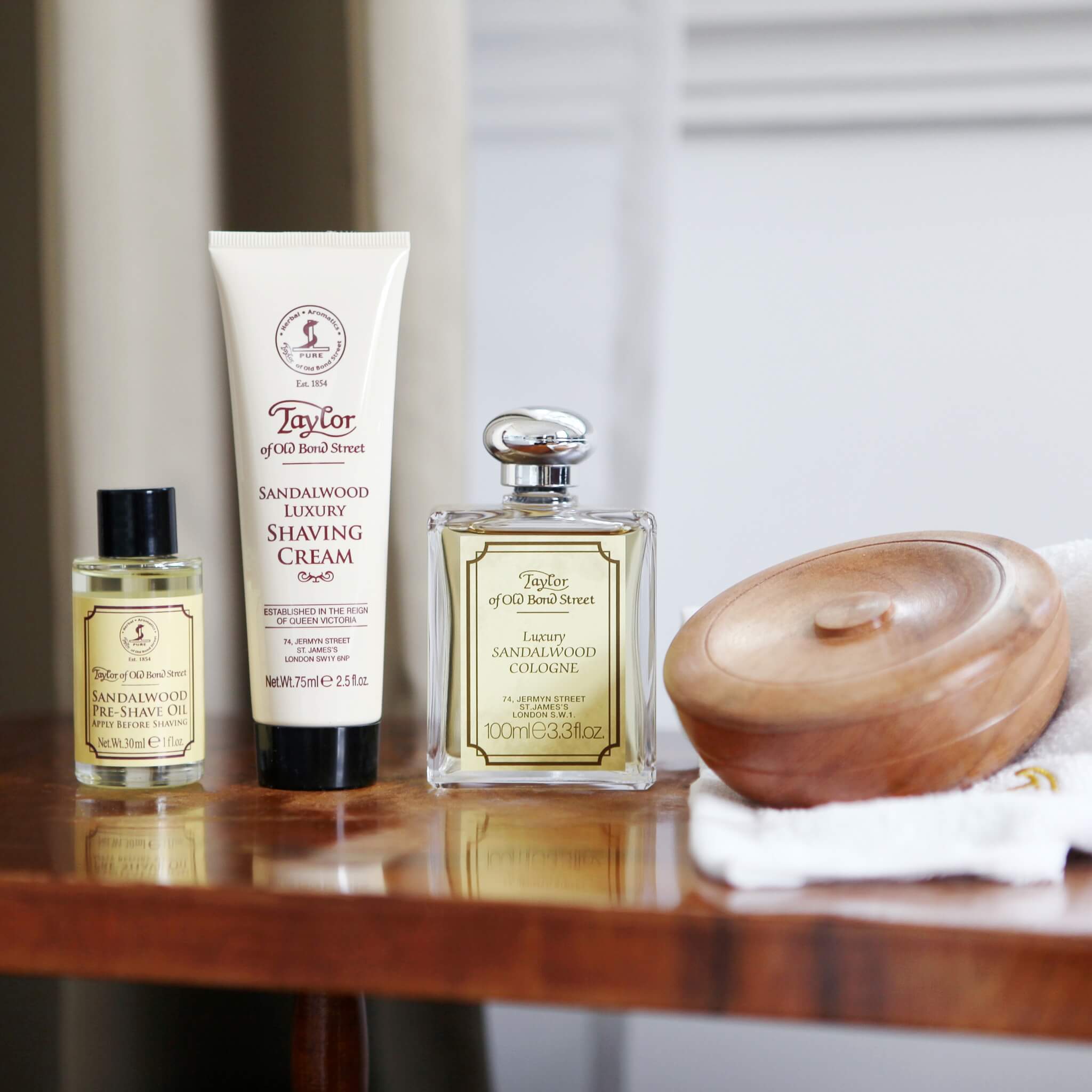 Wooden bowl with Shaving Soap, Sandalwood, 100 gr.