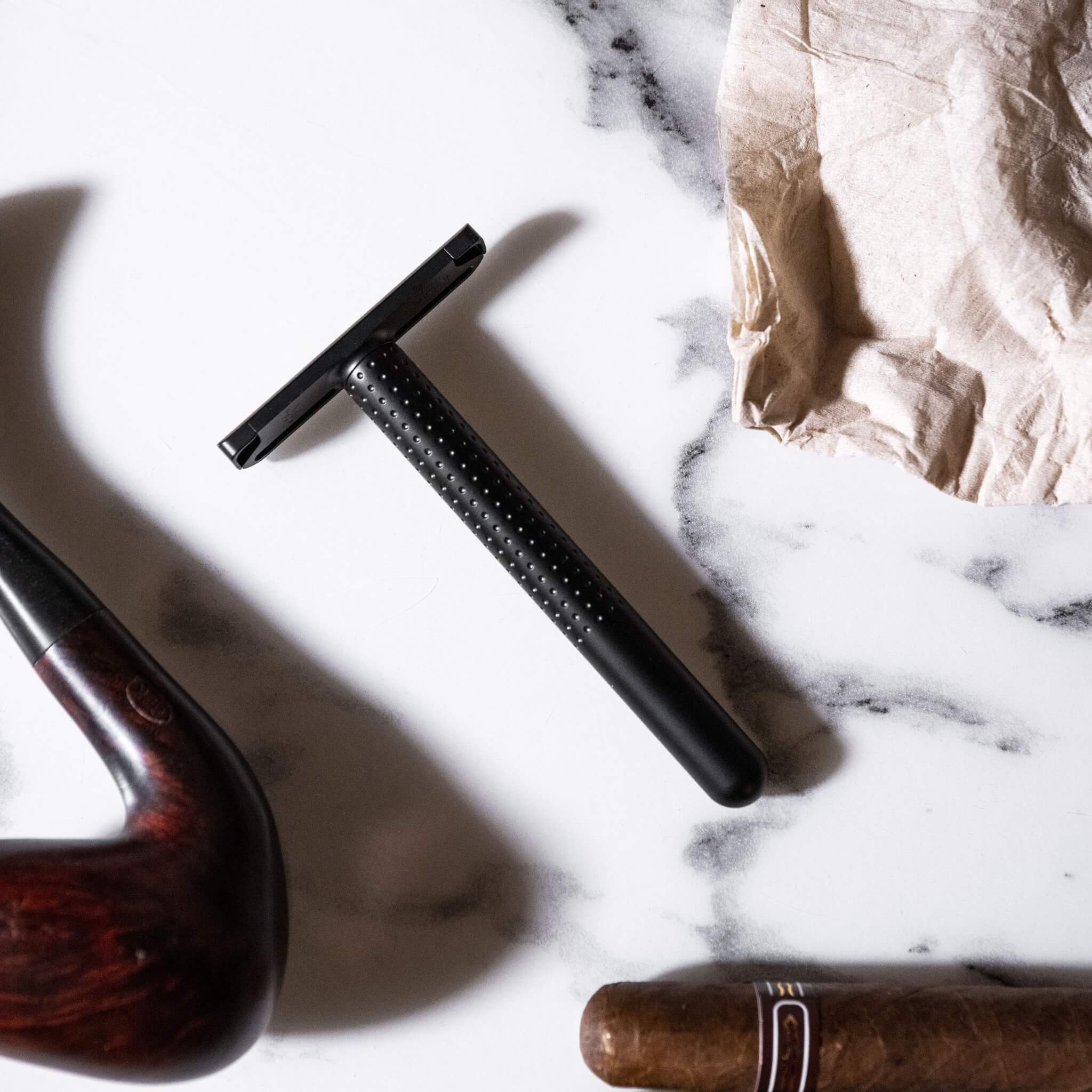 Amakuni Single-Edge Razor, Stainless Steel - Dark