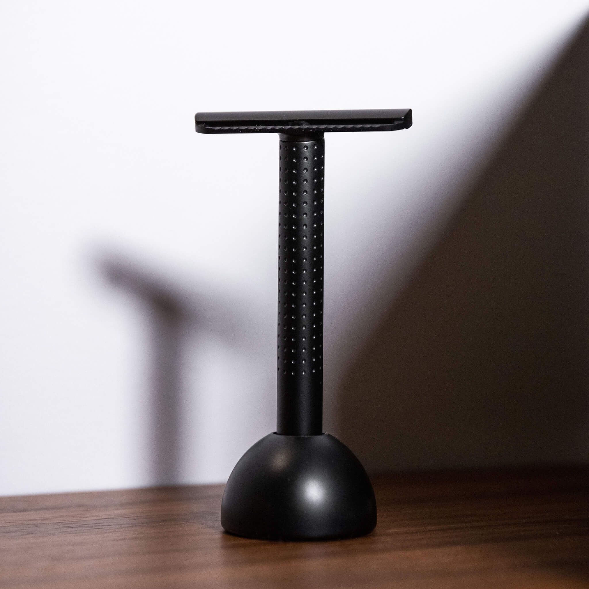 Amakuni Single-Edge Razor, Stainless Steel - Dark