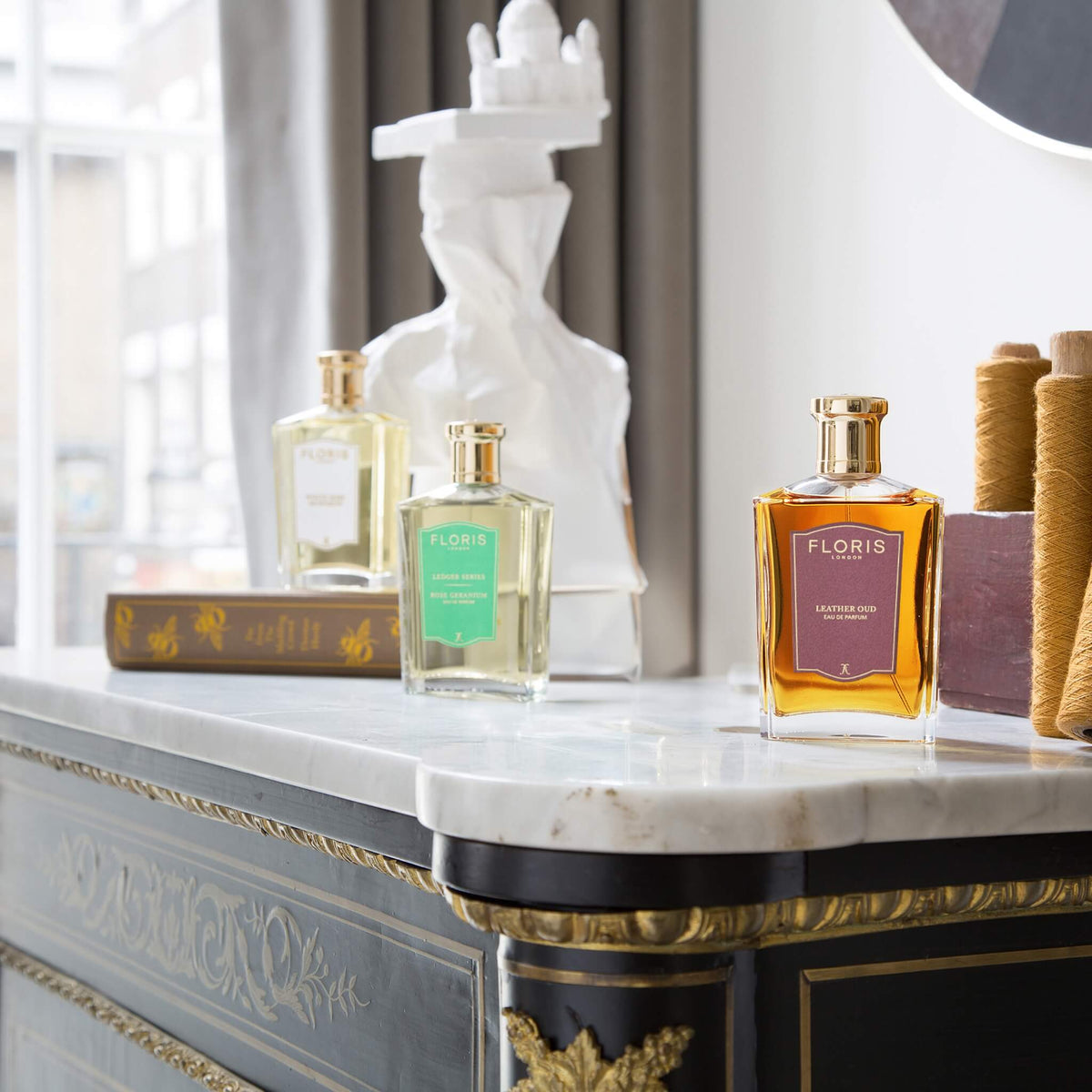 Leather Oud, Eau de Parfum, 100 ml.