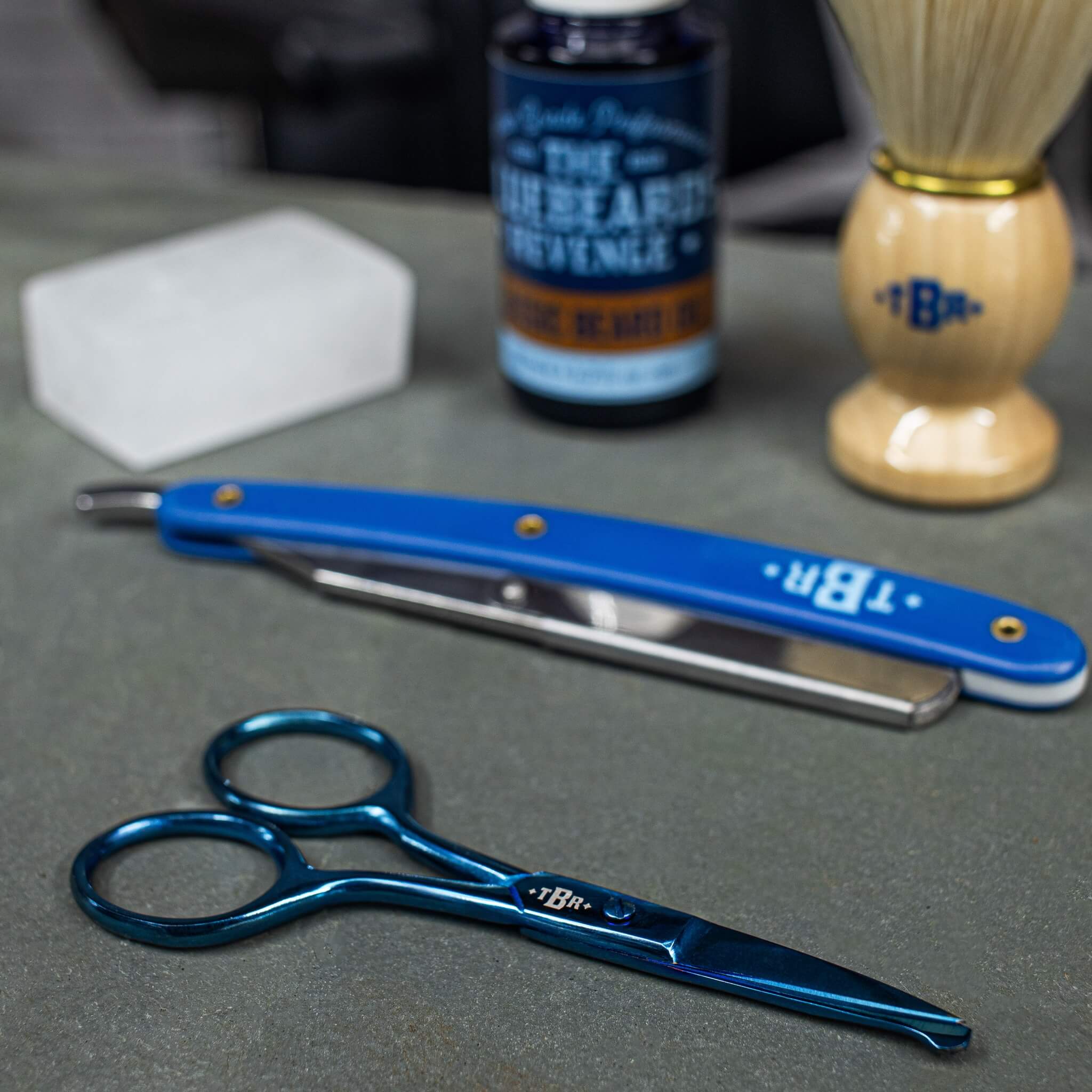 Cut-Throat Razor