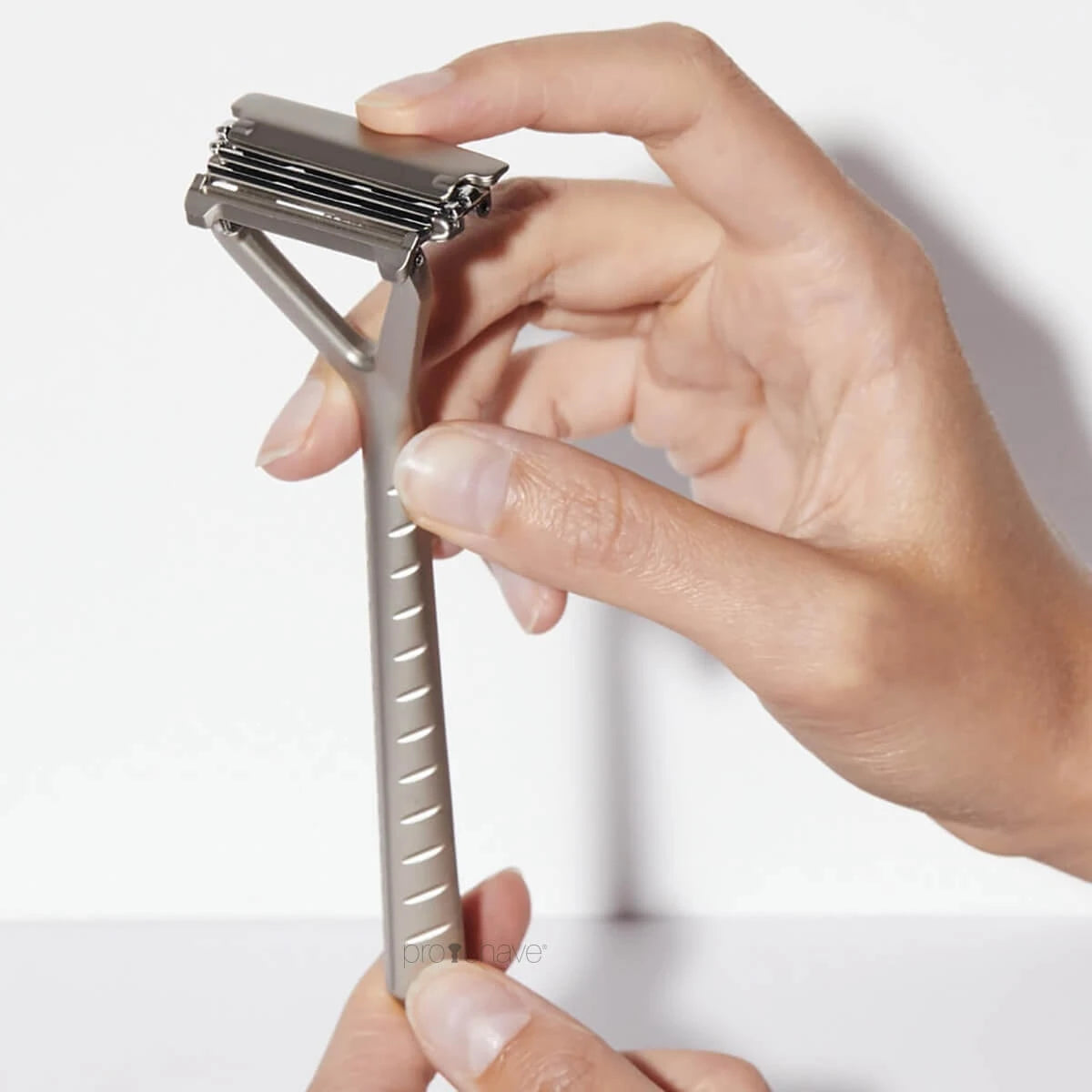 Shaver, The Leaf Razor, Chrome
