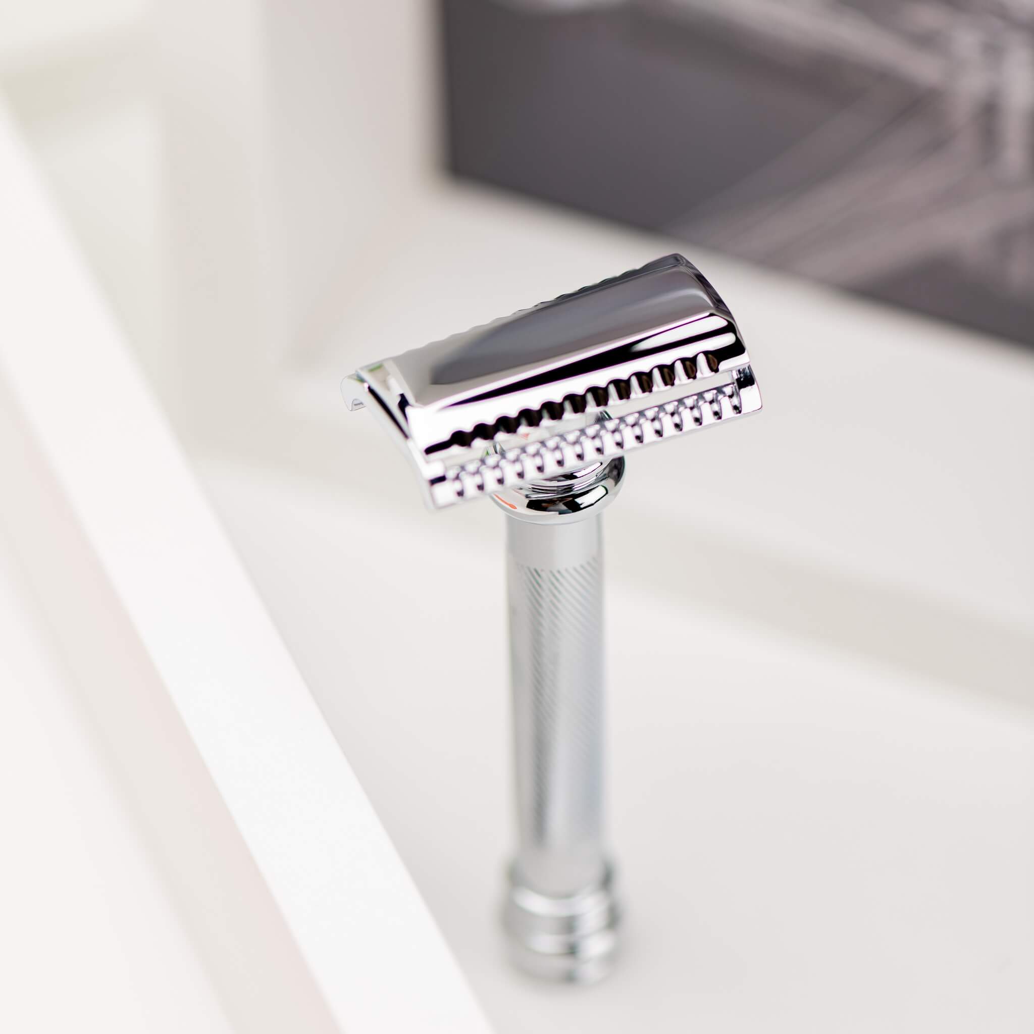 39C DE razor, Slant