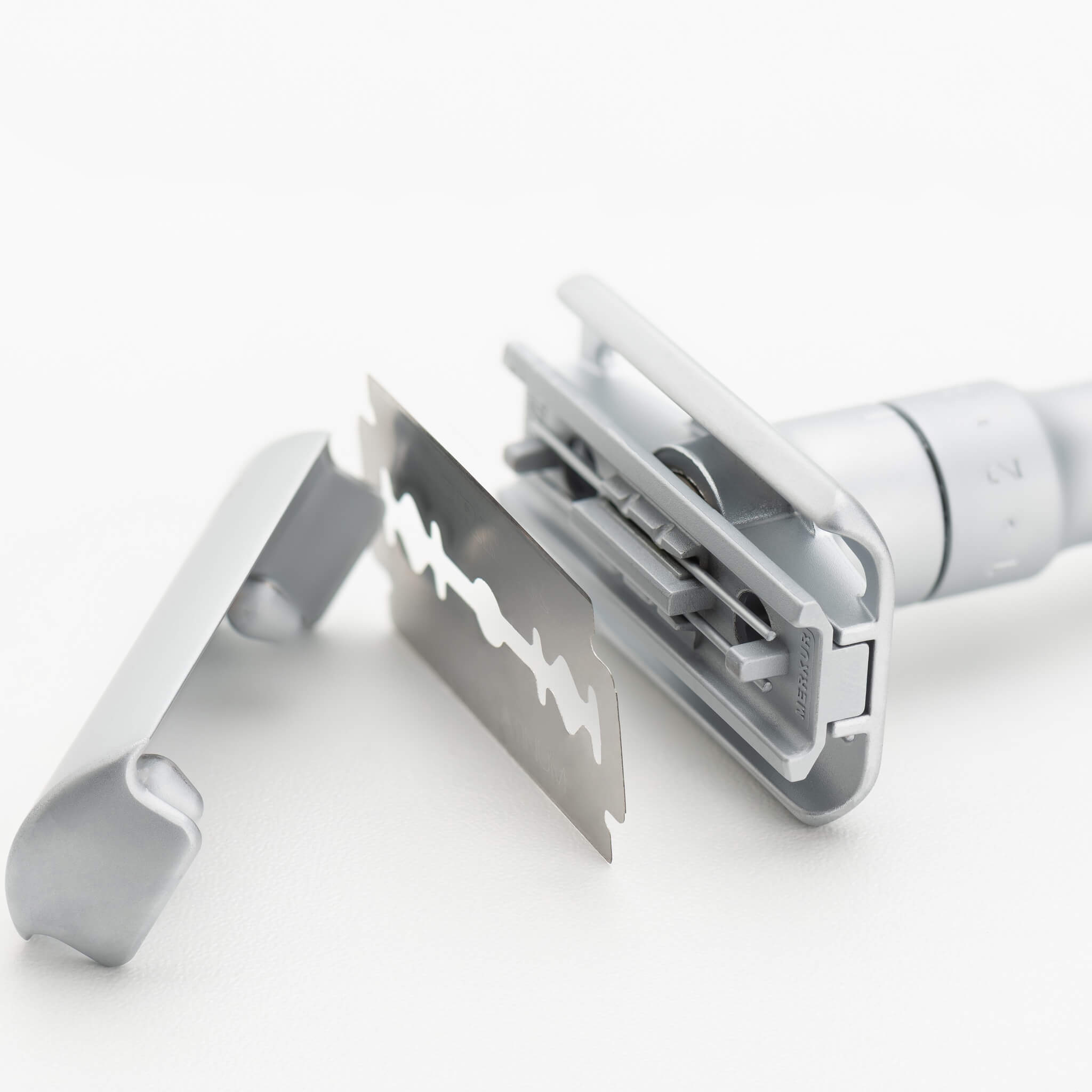 Futur Adjustable DE razor, Matte